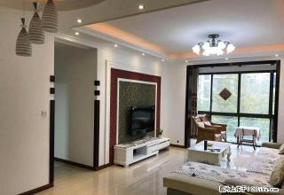 领地一期精装修 采光好 带家具家电 拎包入住 - 雅安28生活网 ya.28life.com