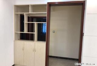 上海城精装套三双卫 可配家具家电 采光好 对中庭 拎包入住 - 雅安28生活网 ya.28life.com