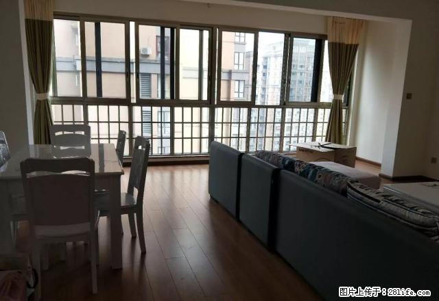 正黄一期 套三双卫 金装 带家具家电 - 房屋出租 - 房屋租售 - 雅安分类信息 - 雅安28生活网 ya.28life.com